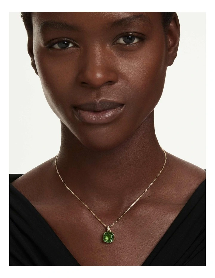 Millenia pendant Cushion cut 18K gold finish in Green image 6