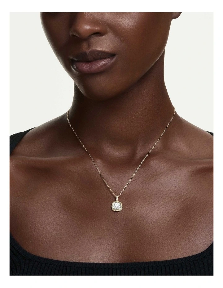 Una Angelic pendant Cushion cut 18K gold finish in White image 6