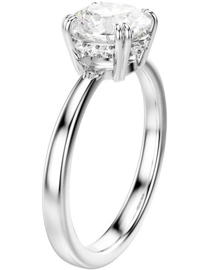 Stilla cocktail ring Round cut Silver-tone finish in White image 2
