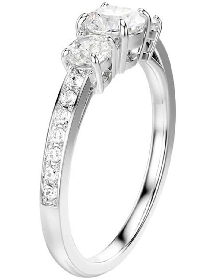 Stilla Attract ring Round cut Silver-tone finish in White image 2