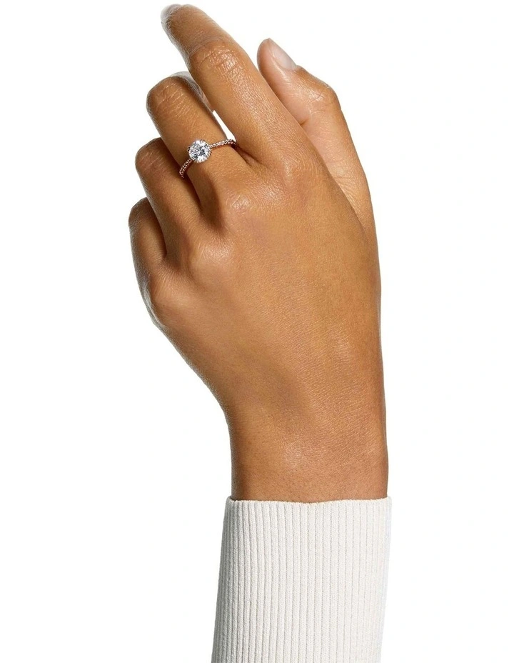 Stilla cocktail ring Round cut Pav 18K rose gold finish in White image 5