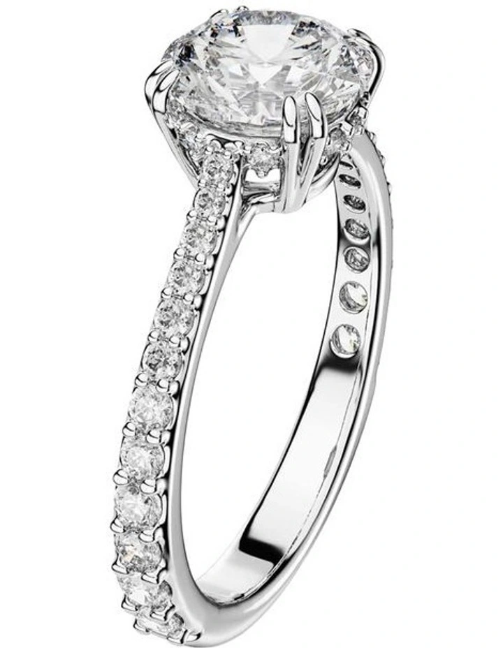 Stilla cocktail ring Round cut Pav Silver-tone finish in White image 2