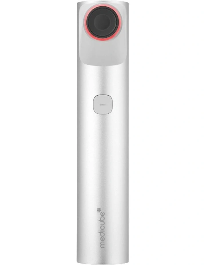 Age R High Focus Shot image 1