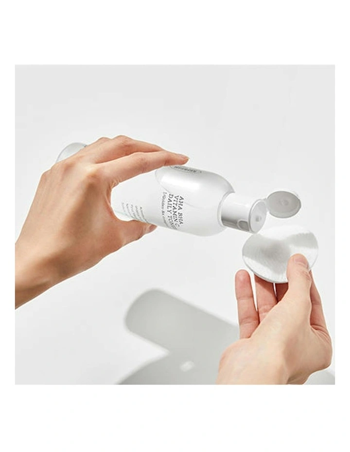 Refresh AHA BHA Vitamin C Daily Toner 150ml image 2