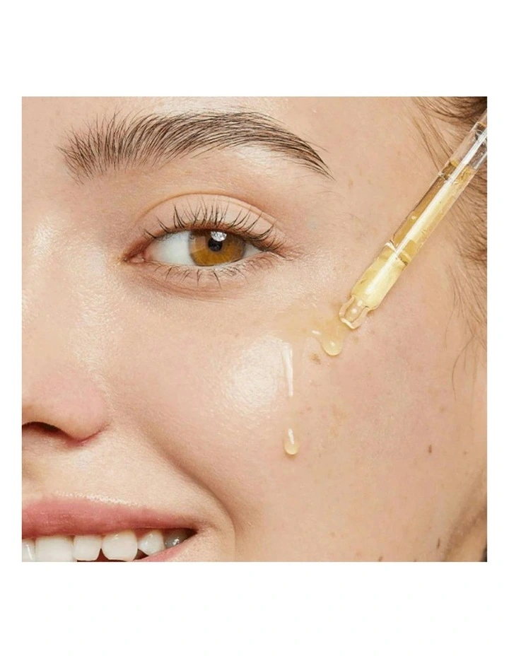 The Vitamin C 13 Serum image 3