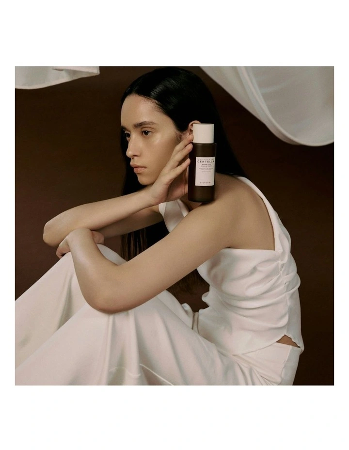 Madagascar Centella Probio-Cica Essence Toner 210ml image 3