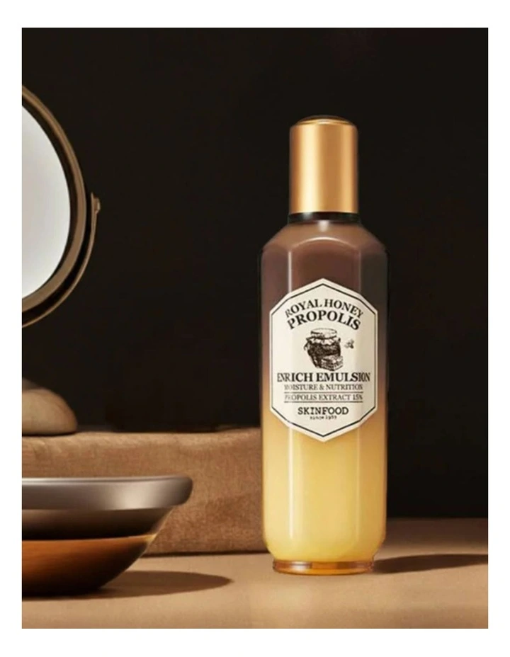 Royal Propolis Enrich Emulsion image 2
