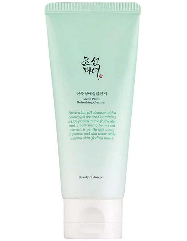 Plum Refreshing Cleanser image 1