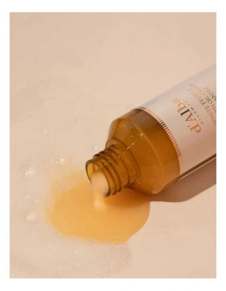 Truffle Return Oil Cream Cleanser image 3