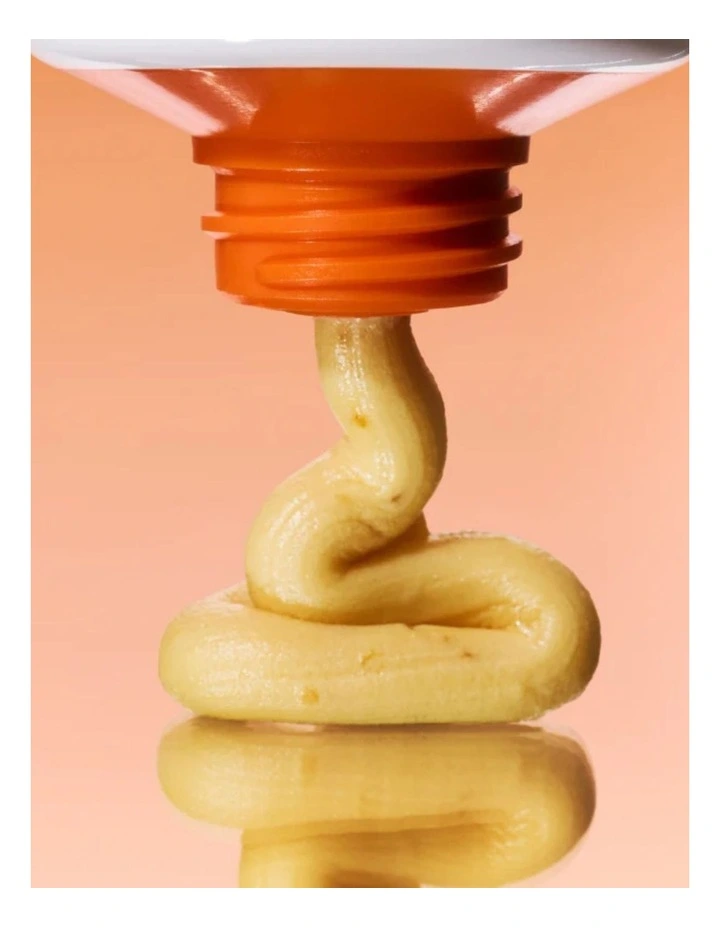 Freshly Juiced Vitamin Mask Cleanser image 3