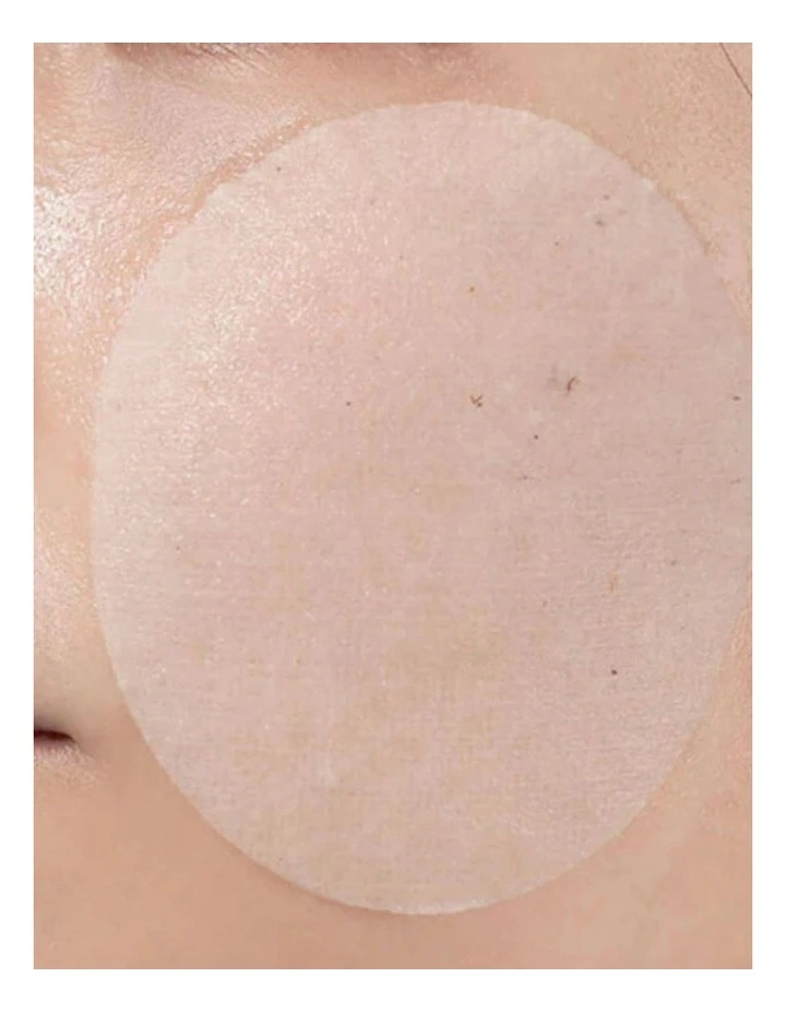 No 3 Radiance Glowing Jumbo Essence Pad image 2