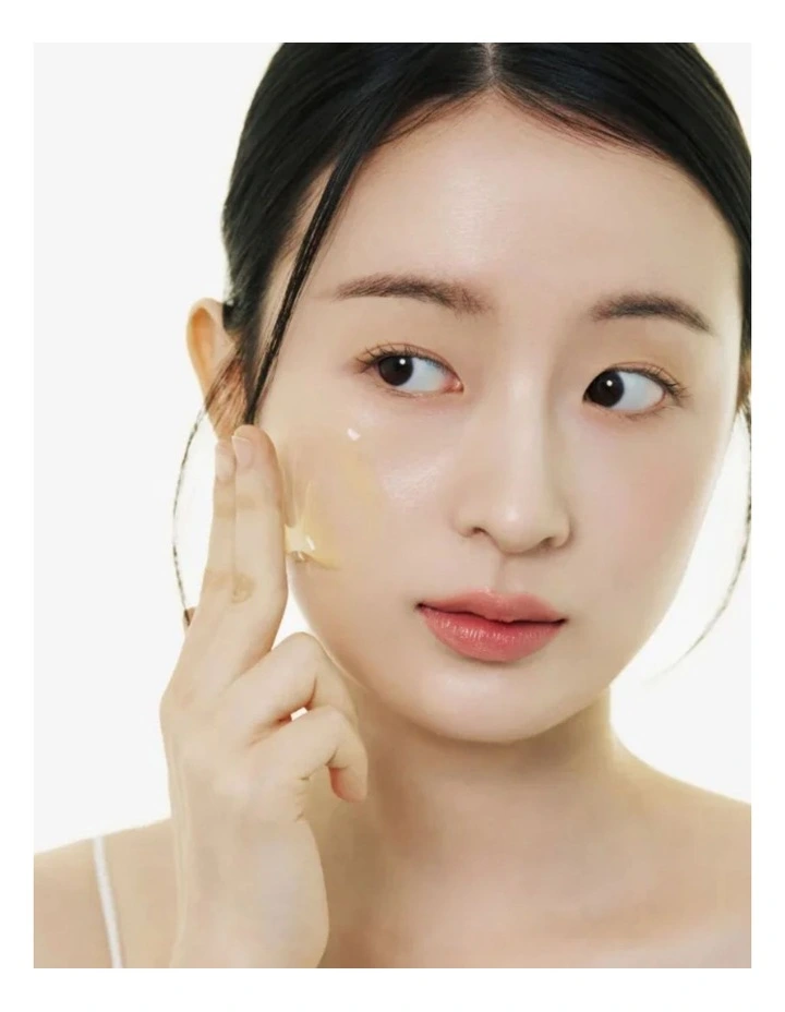 Madagascar Centella Retinol 0.2 Boosting Shot Ampoule image 2