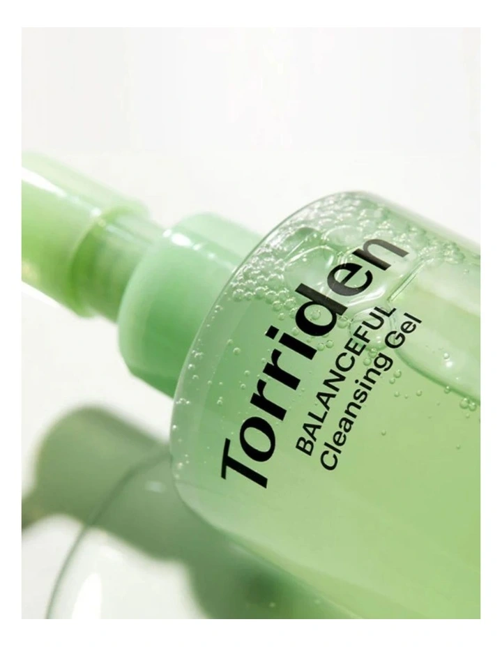 Balanceful Cica Cleansing Gel image 3