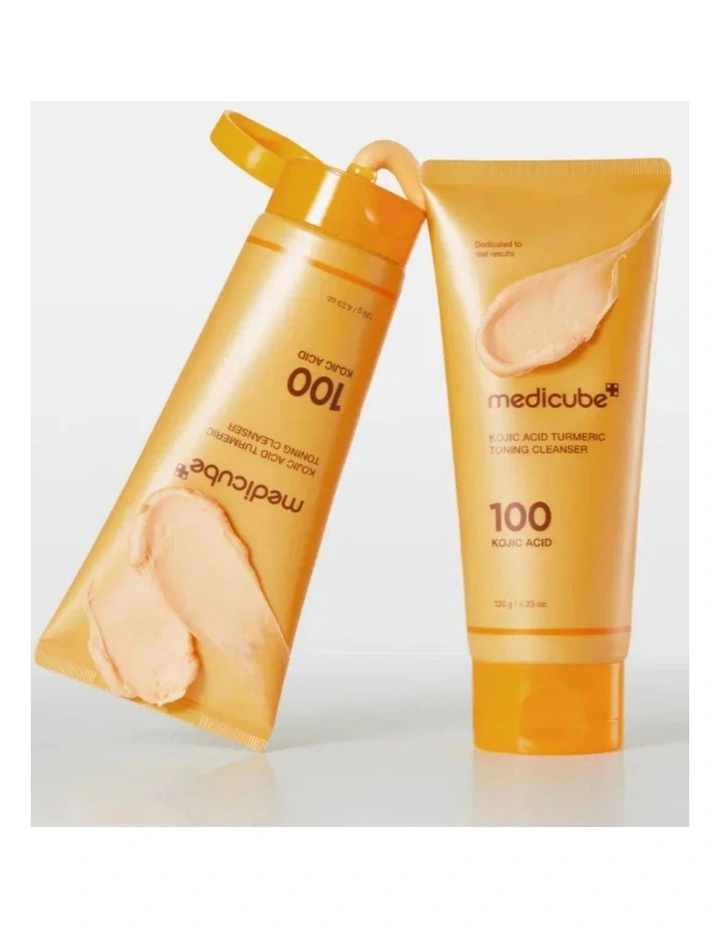 Kojic Acid Turmeric Toning Cleanser image 4