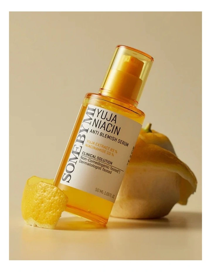 Yuja Niacin Anti-Blemish Serum image 2