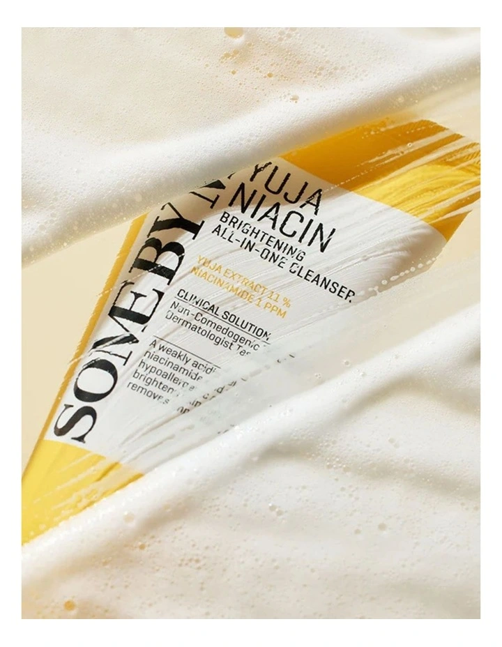 Yuja Niacin Brightening All In One Cleanser image 2