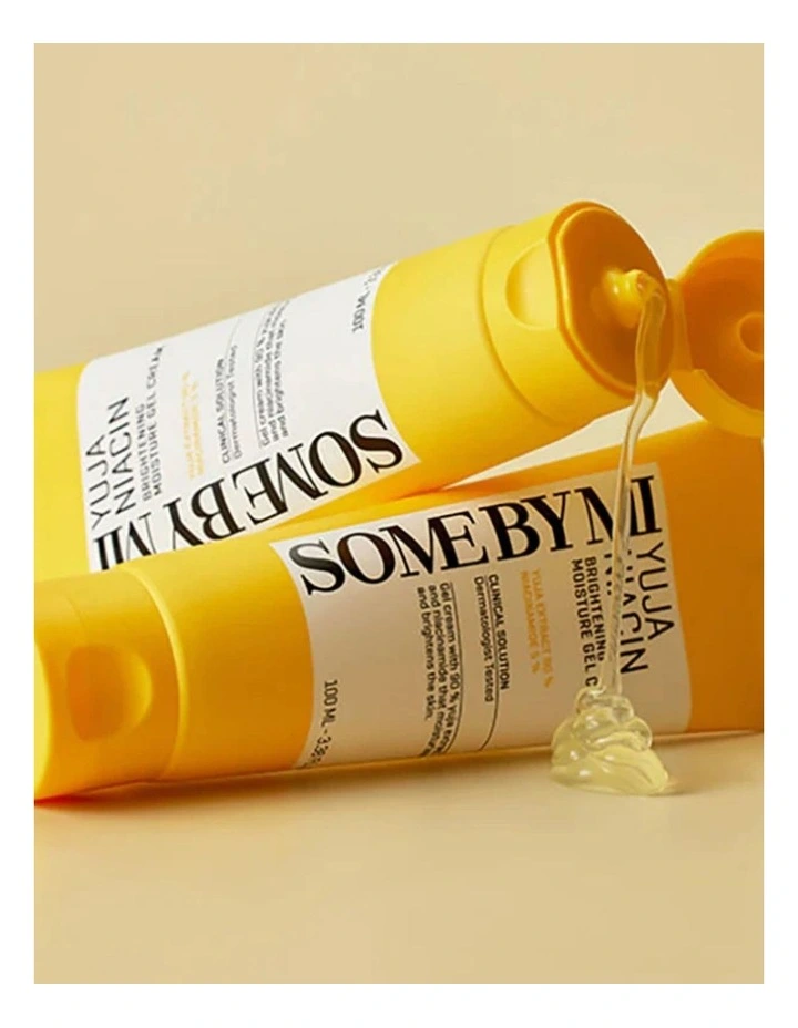 Yuja Niacin Brightening Moisture Gel Cream image 2