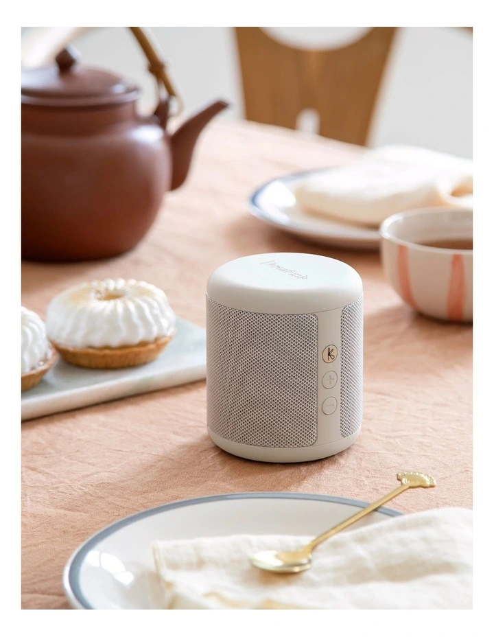 Karl Bluetooth Speaker in Soft White image 4