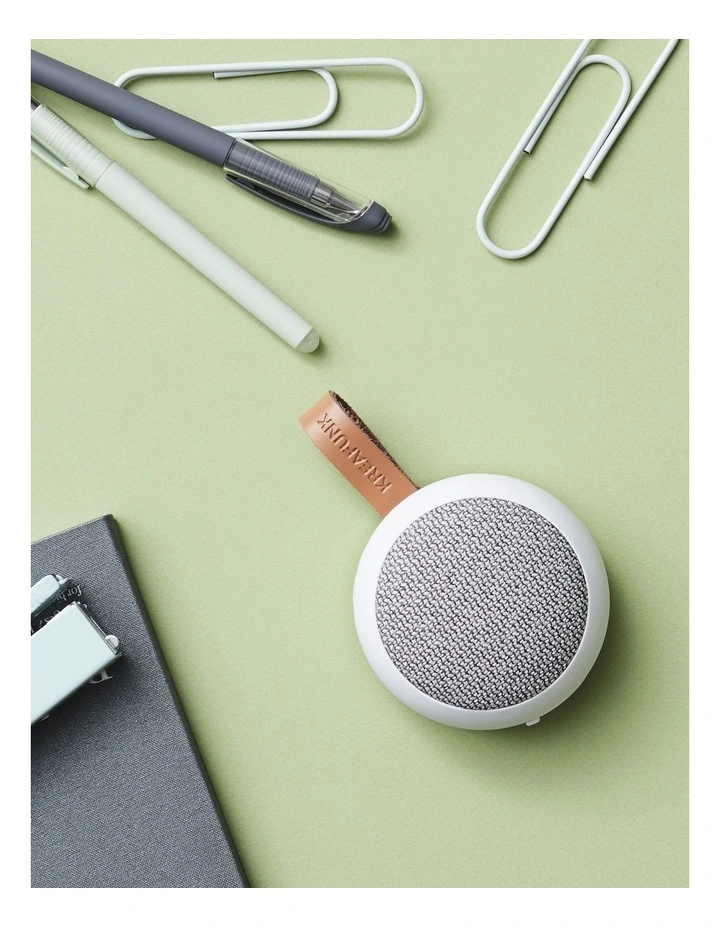 Ago 2 Fabric Bluetooth Speaker in White image 4