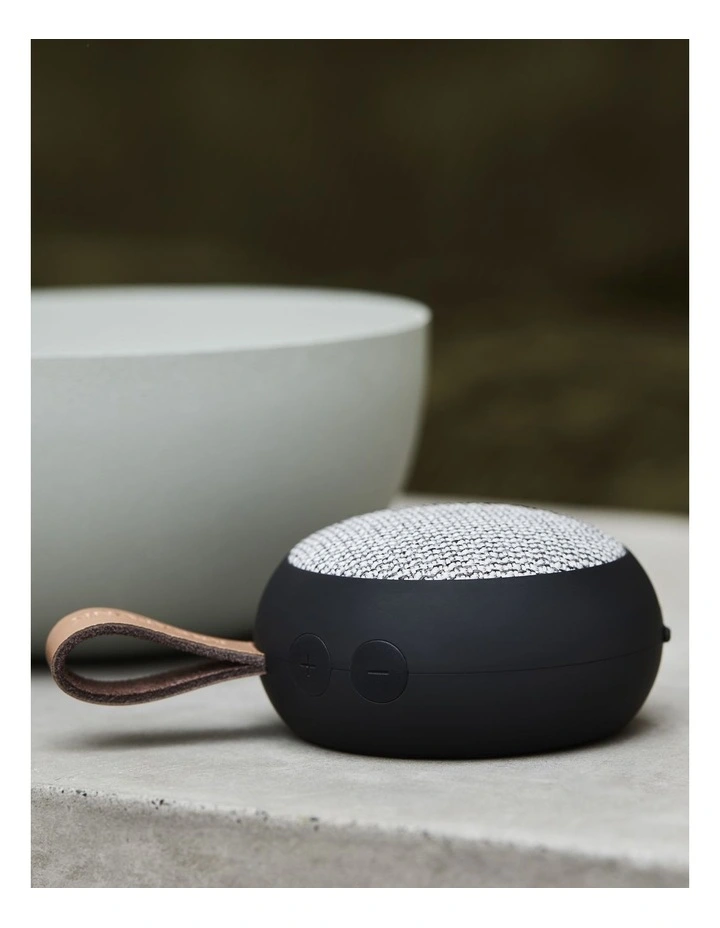 Ago 2 Fabric Bluetooth Speaker in Black image 3