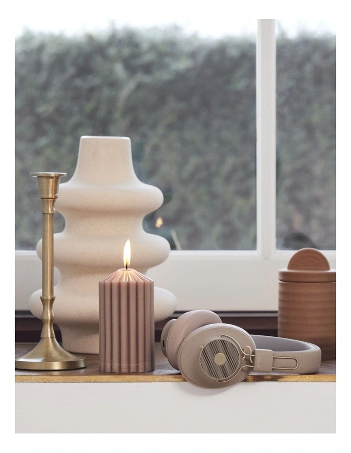 Abeat Qi Bluetooth Headphones W/ Anc in Ivory Sand image 4