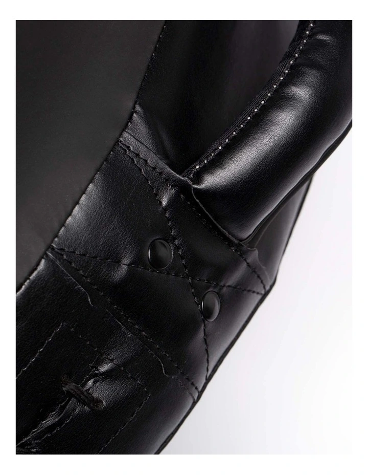 Elite Round Kick Shield, Black and gold image 5