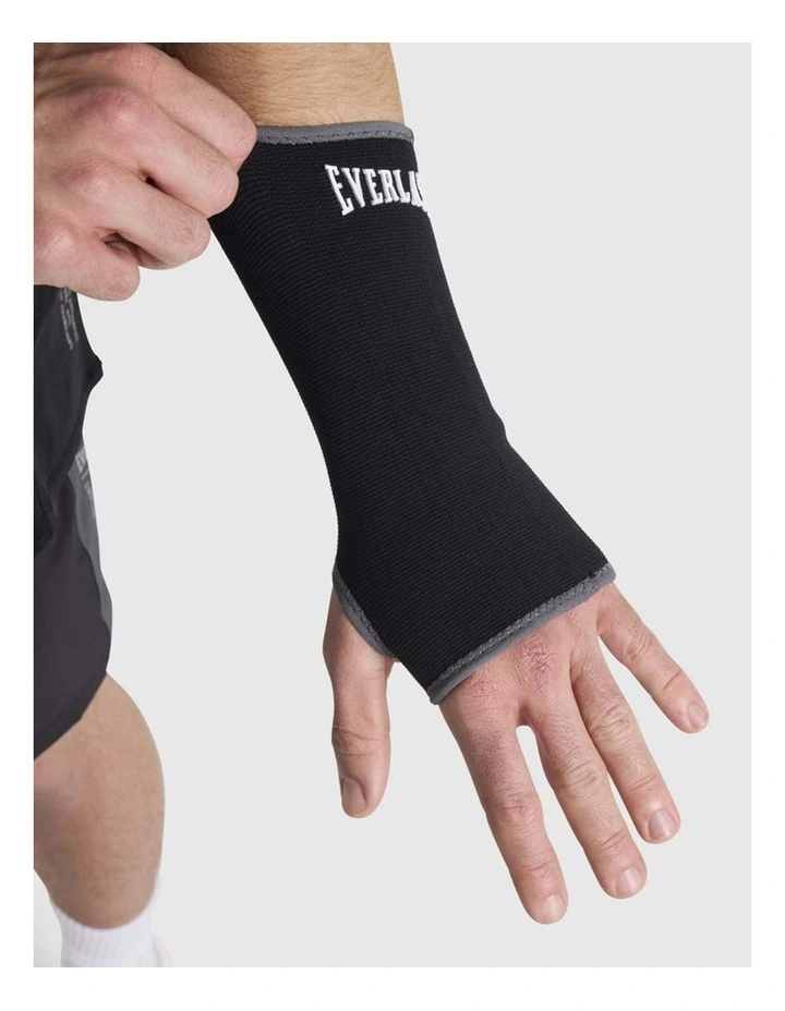 Woven Wrist Support in Black image 5