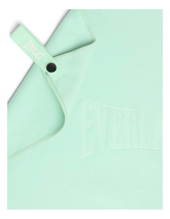 Microfibre Quick Dry Towel in Green image 2