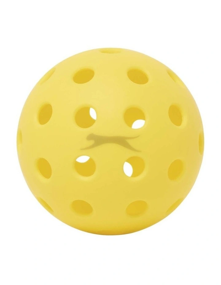 Outdoor Ball 6 Pack in Yellow image 4