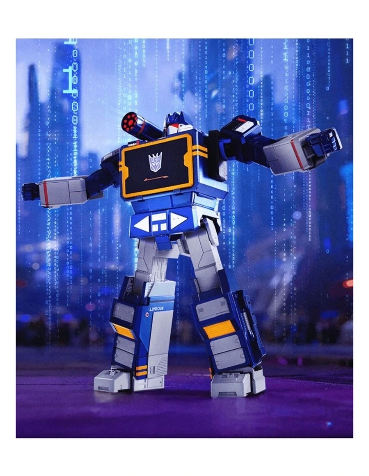 Soundwave G1 Flagship Robot image 7