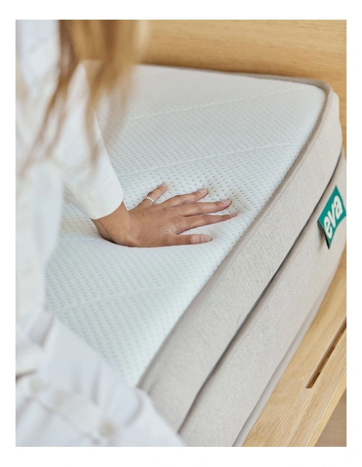 Premium Adapt Mattress Double Bed in White image 4