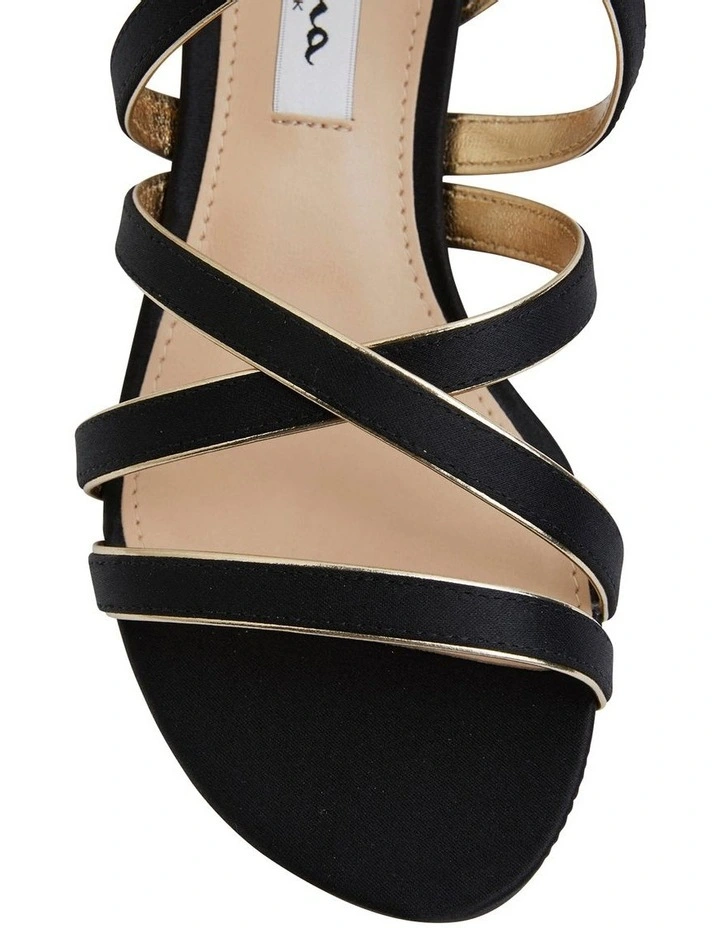 Genaya Low Heeled Sandal image 6