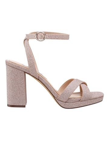 Nude Fantasy Net colour