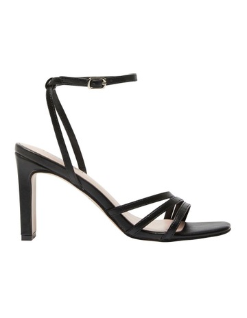 Lara Sandals in Black Smooth