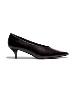 Bhodie Pump in Brown