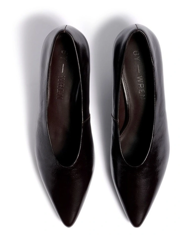 Bhodie Pump in Brown image 3