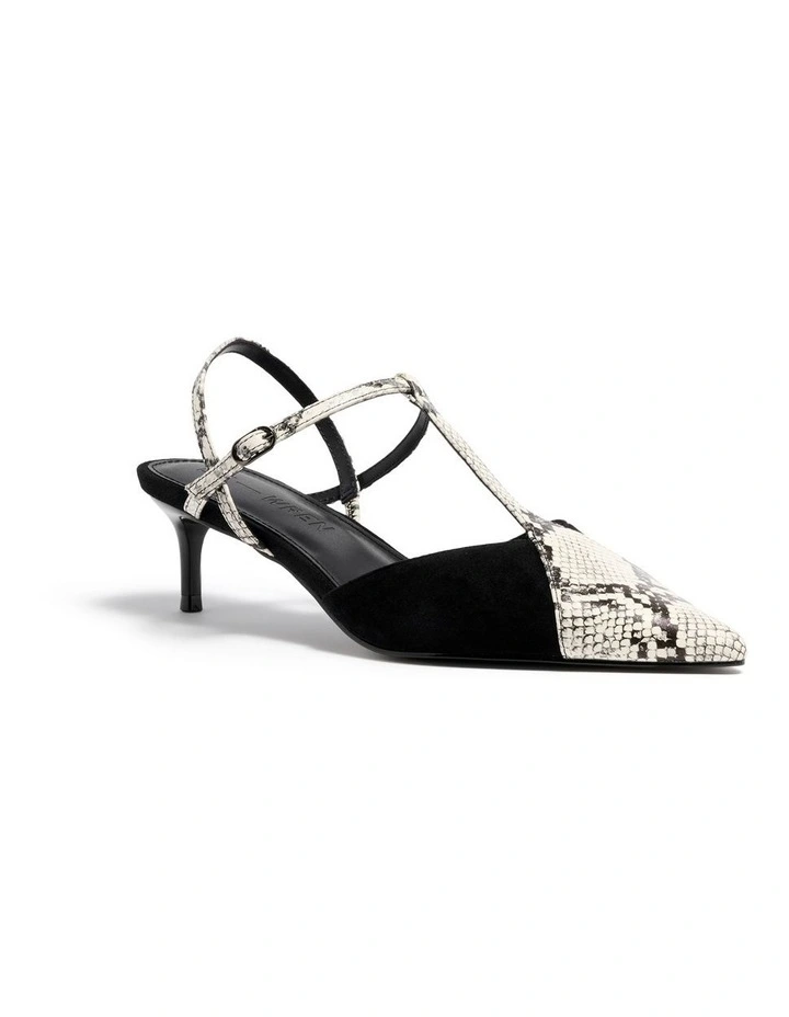 Penelope Pump In Black image 2