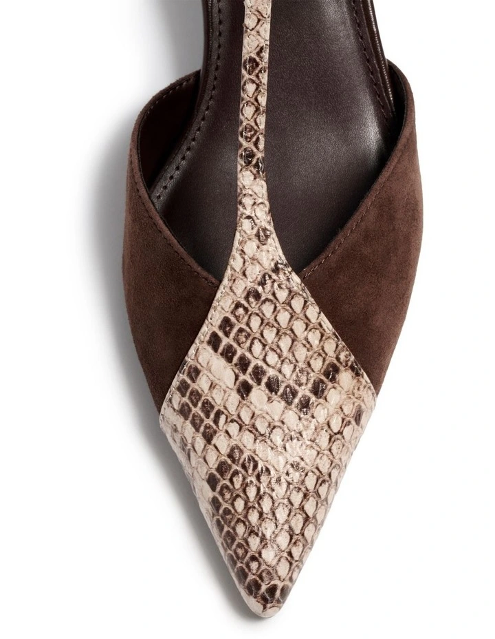 Penelope Pump In Tan image 4