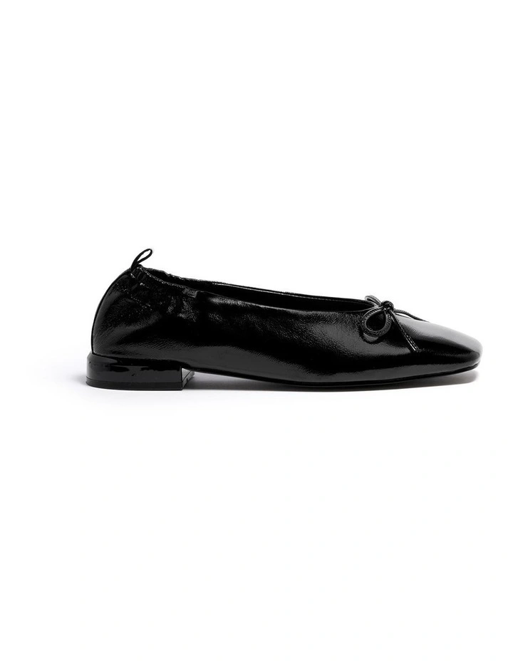 Dolly Ballet Flat In Black image 1