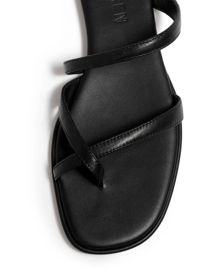 Ellie Sandal In Black image 4