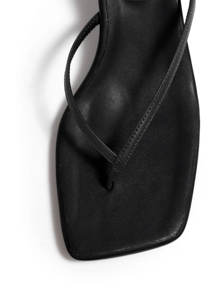 Rue Sandal In Black image 4