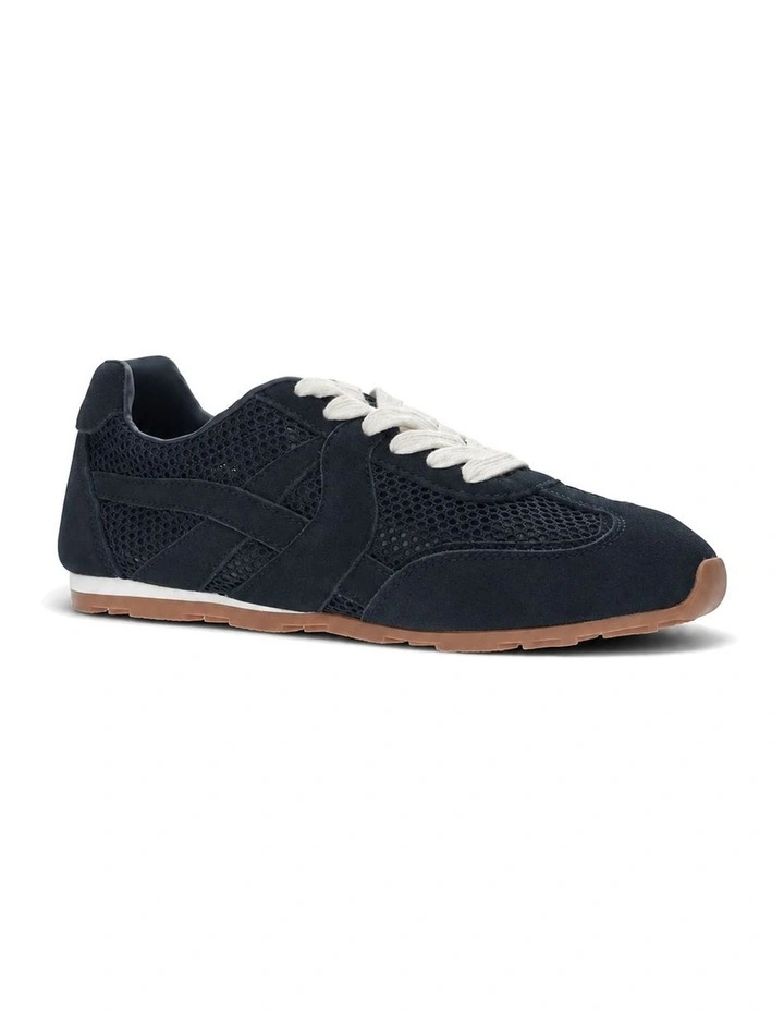 Ardan Sneaker In Navy image 2