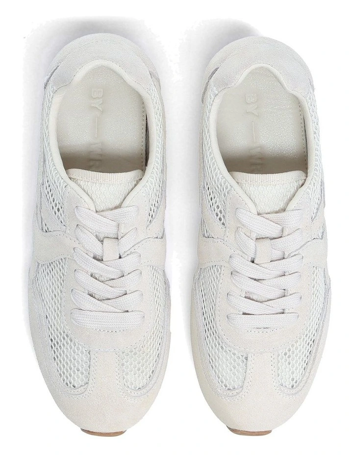 Ardan Sneaker In Cream image 3