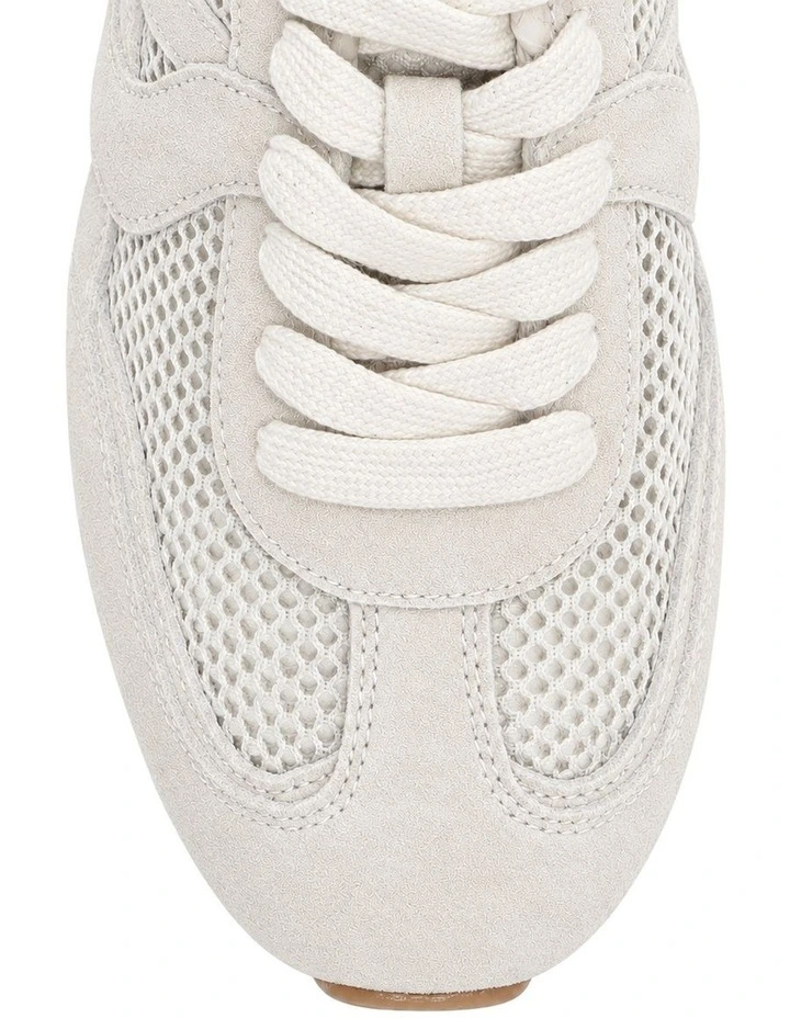 Ardan Sneaker In Cream image 4