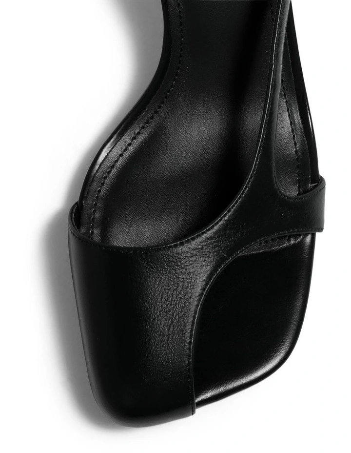 Amelia Sandal In Black image 4