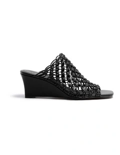 Bella Sandal In Black