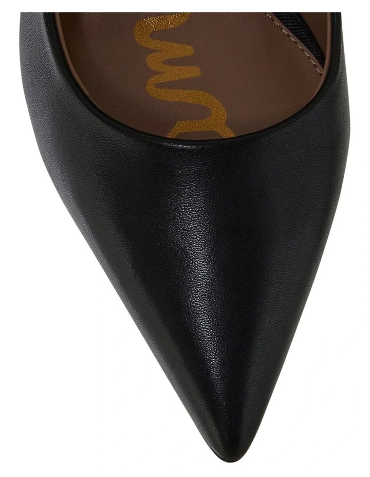 Vienna Heeled Shoes in Black Leather image 4