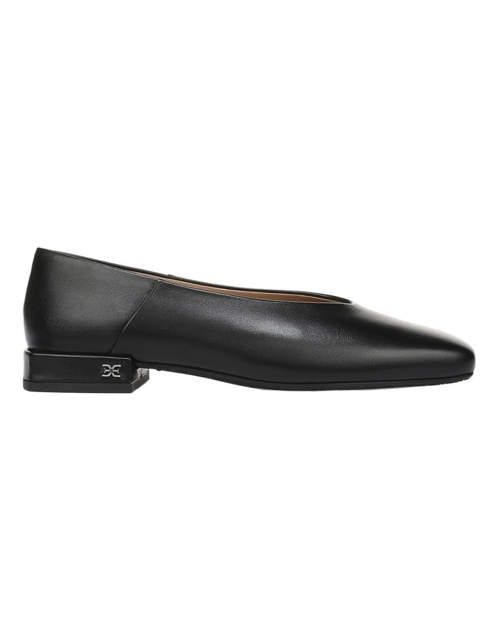 Kasey Flat Shoes in Black Leather image 1