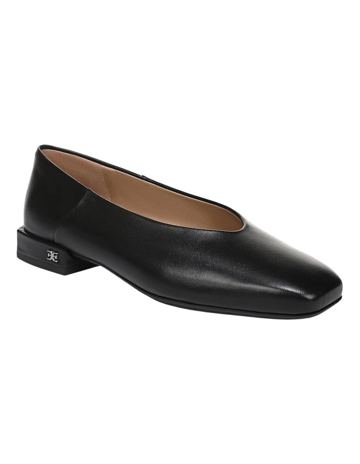 Kasey Flat Shoes in Black Leather image 2