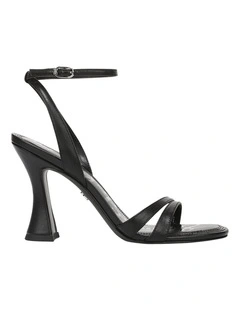 Junie sandals in Black Leather